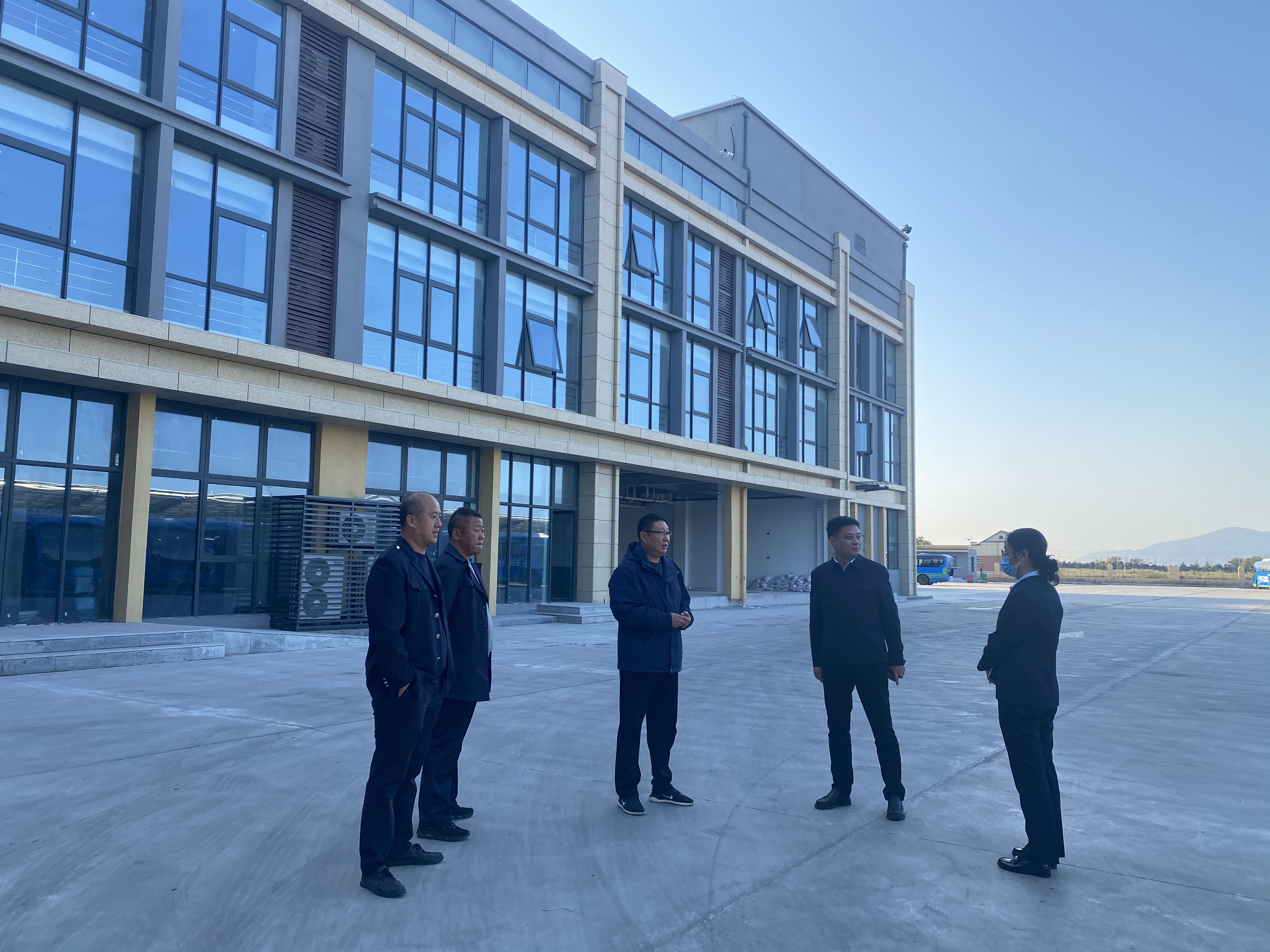 公交集團紀委進行全方位、多地點安全生產(chǎn)突擊督查檢查