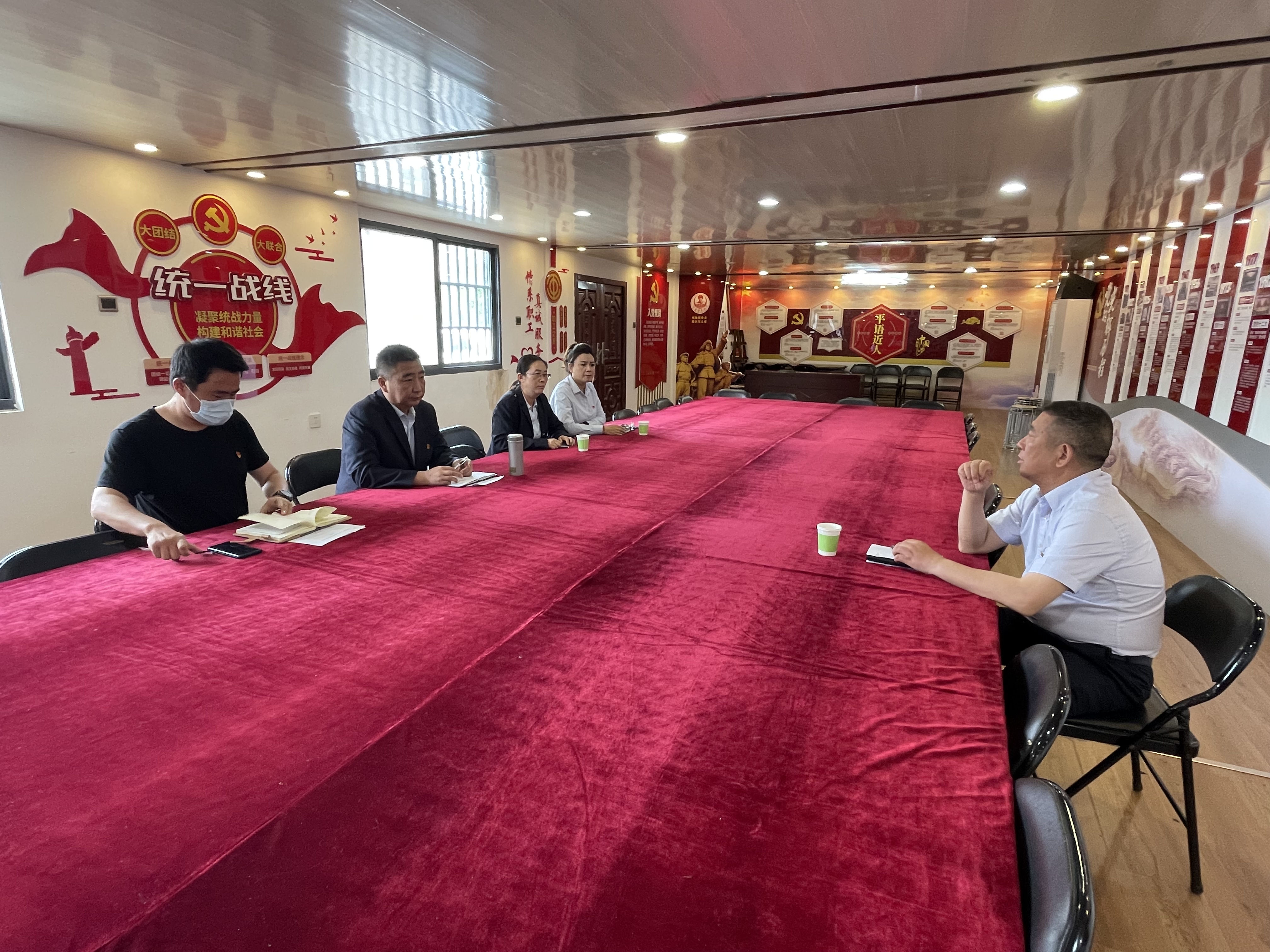 公交集團公交事業(yè)一部召開理論中心組專題會學(xué)習(xí)習(xí)近平貫徹新時代中國特色社會主義思想主題教育工作