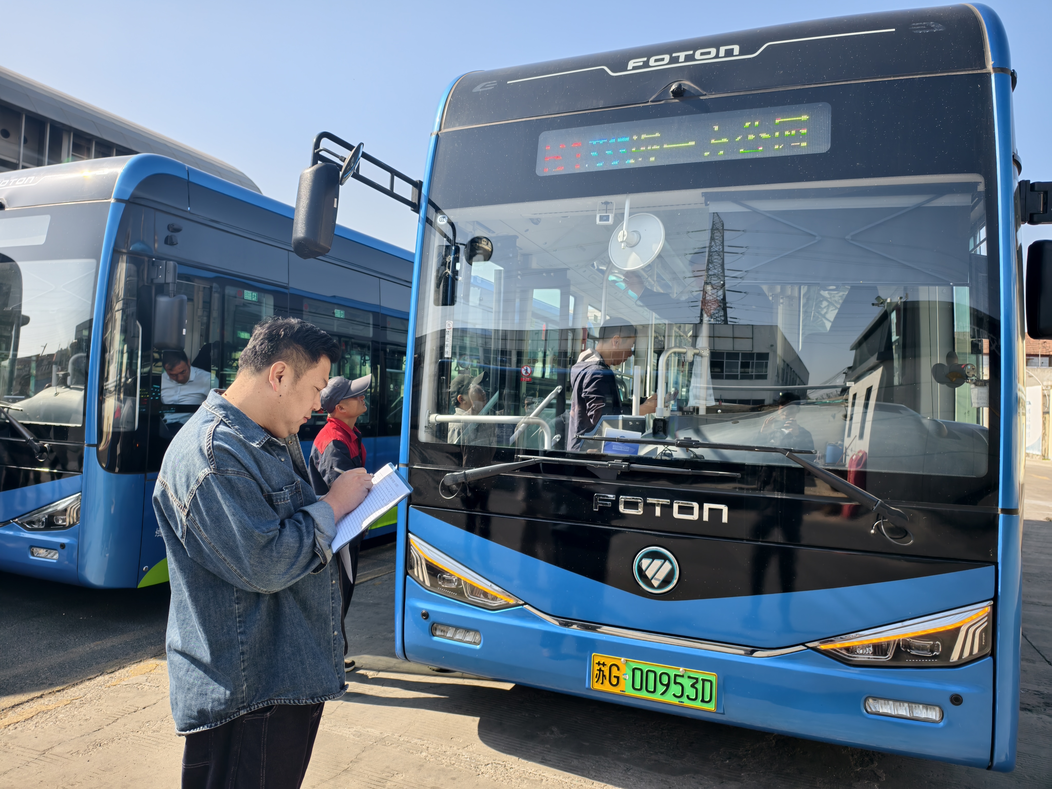 公交集團(tuán)新車檢查工作順利完成