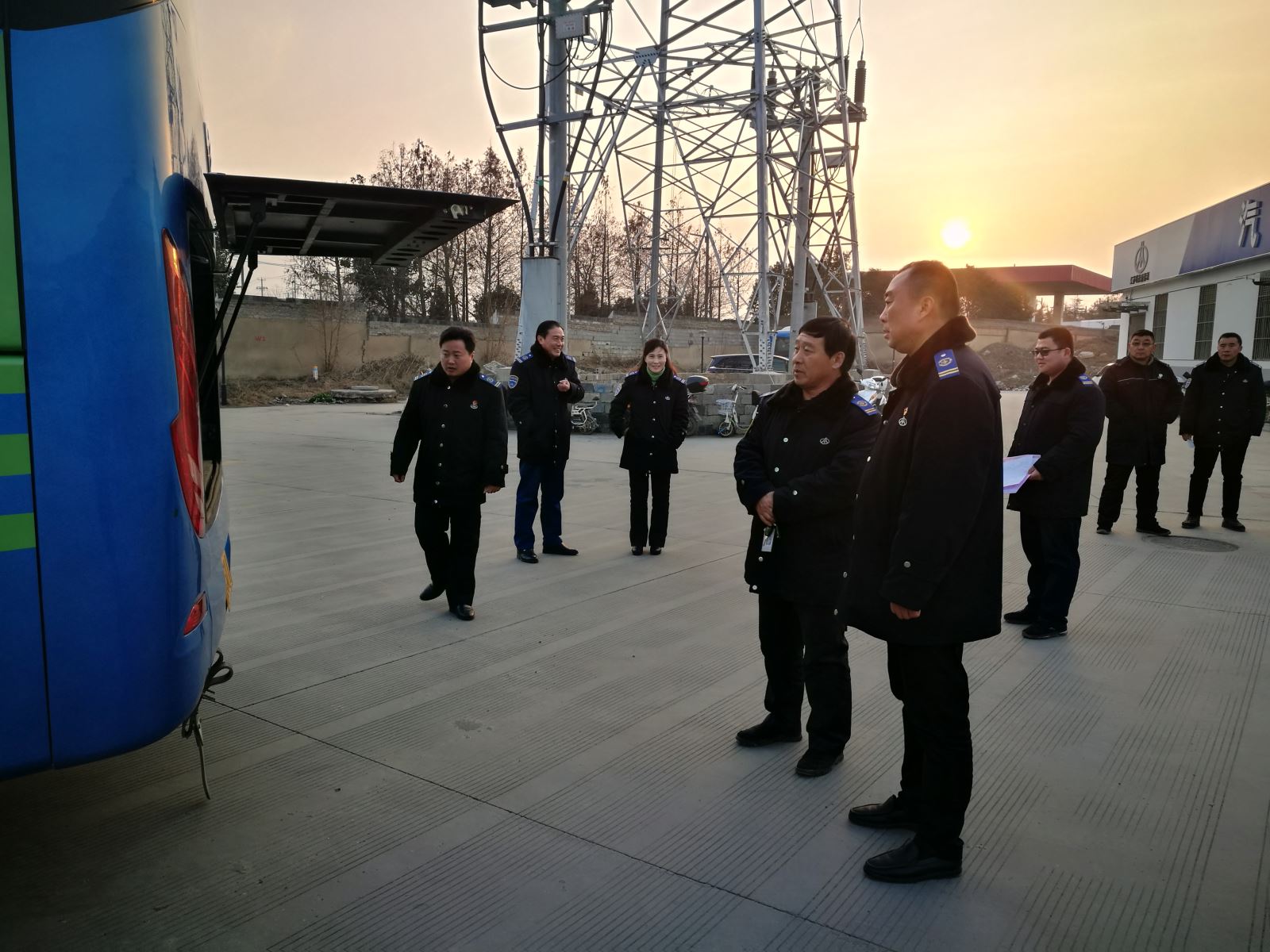 公交集團經營發(fā)展事業(yè)部開展安全保障檢查工作