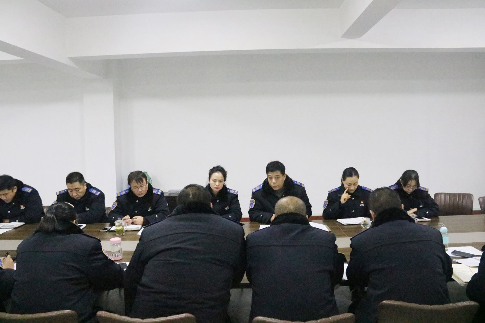 公交集團(tuán)事業(yè)部召開加強(qiáng)清明節(jié)期間黨風(fēng)廉潔自律工作專題會(huì)