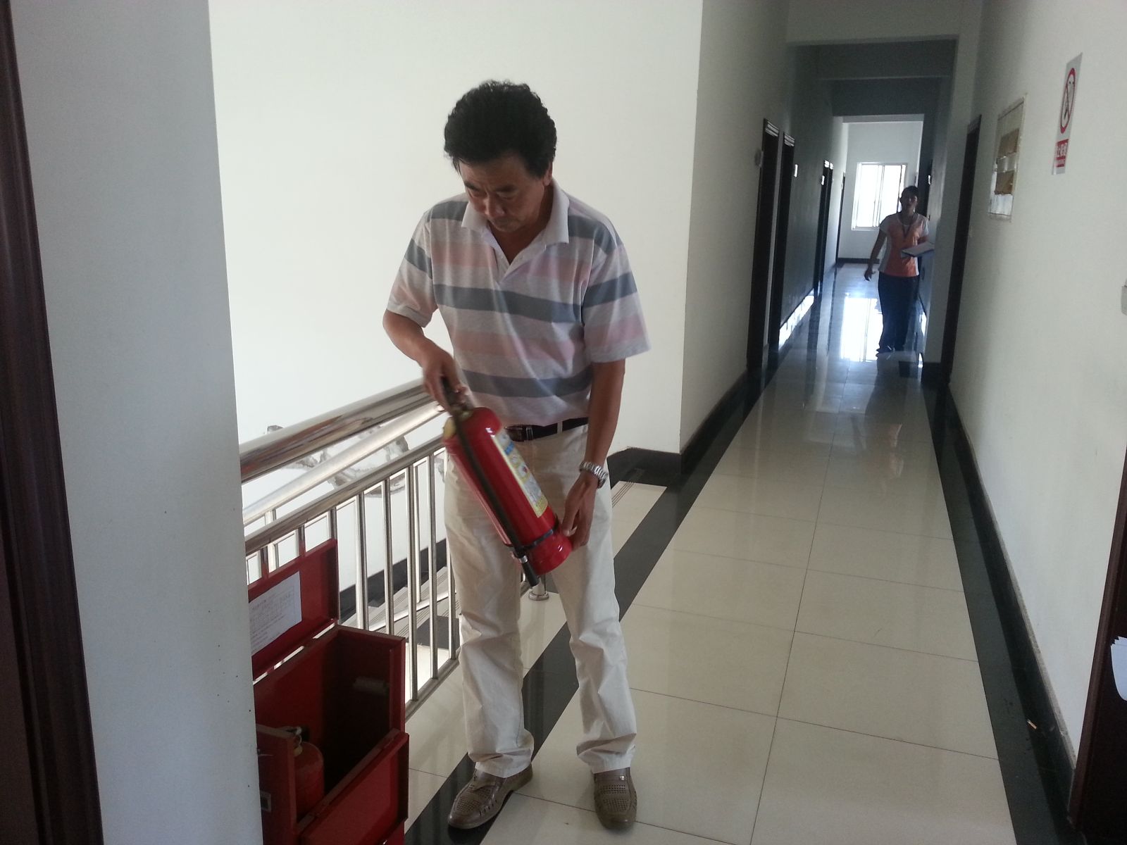 海通公交東部公司開展中秋、國慶節(jié)前安全大檢查