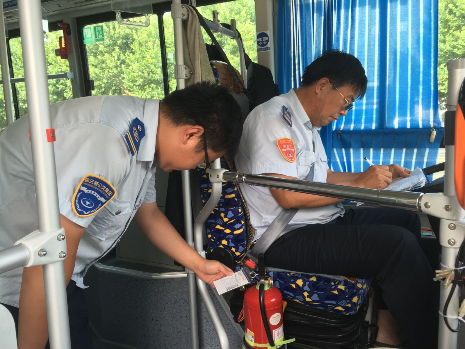 公交集團(tuán)積極做好2018年度“安康杯”競(jìng)賽準(zhǔn)備事宜