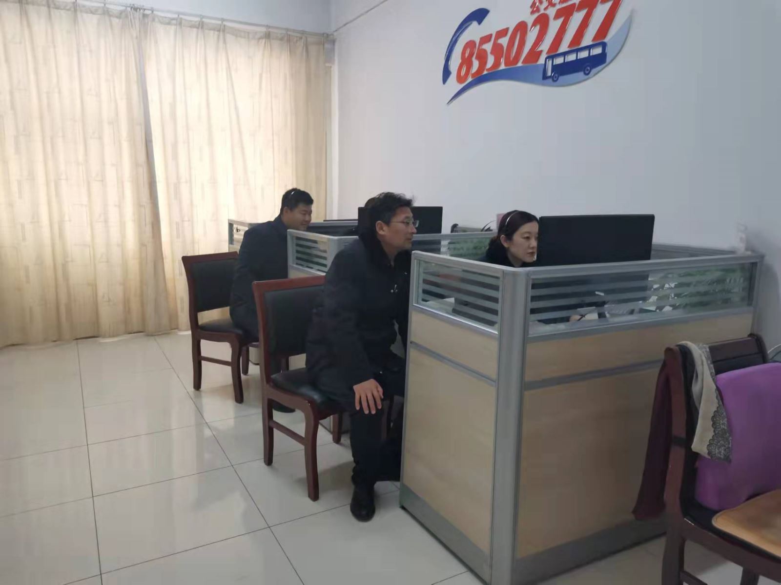 公交集團“傾聽民意、為民解難”暨“我當一天話務員”活動圓滿結束