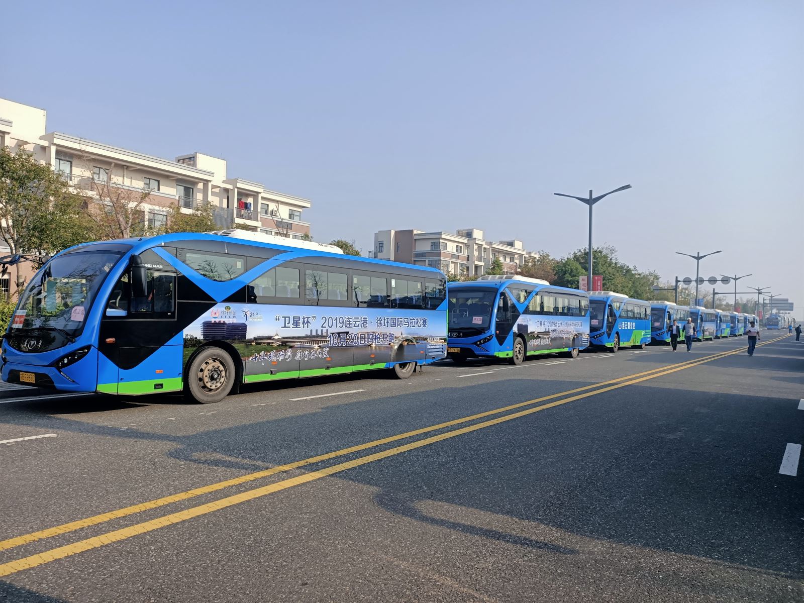 公交集團(tuán)圓滿完成“衛(wèi)星杯”2019連云港·徐圩國際馬拉松運輸保障工作