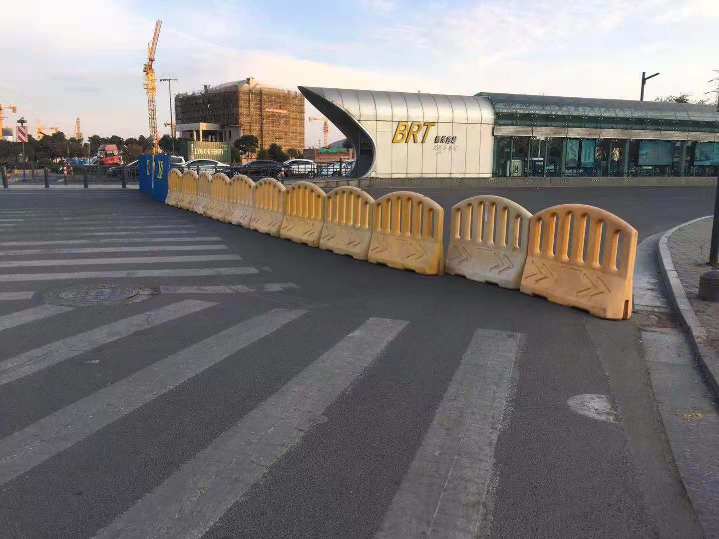 即日起，公交37路、游5路、113路、901路線臨時(shí)調(diào)整