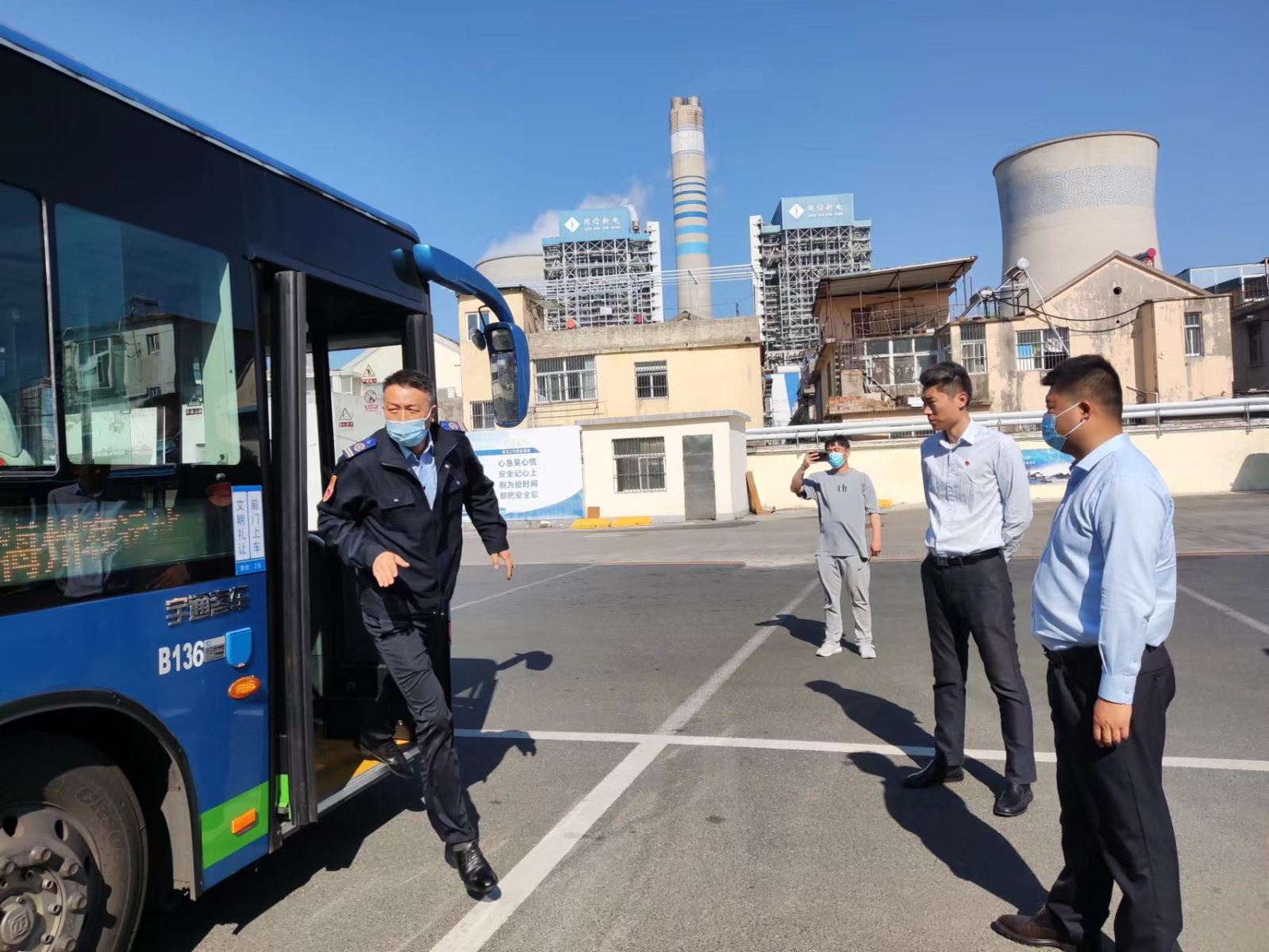 公交集團快速公交事業(yè)部 開展駕駛員應急救援處置專項檢查