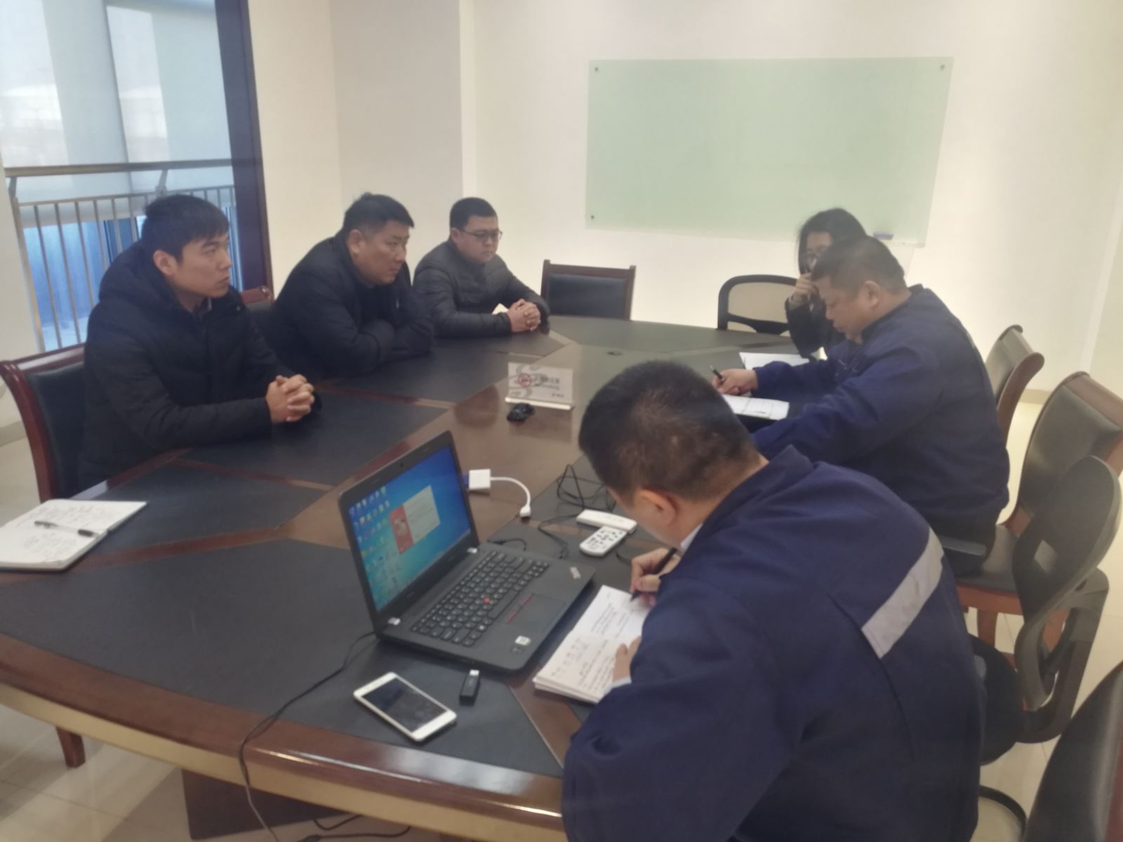 公交集團經(jīng)營發(fā)展事業(yè)部大力拓展定制公交業(yè)務