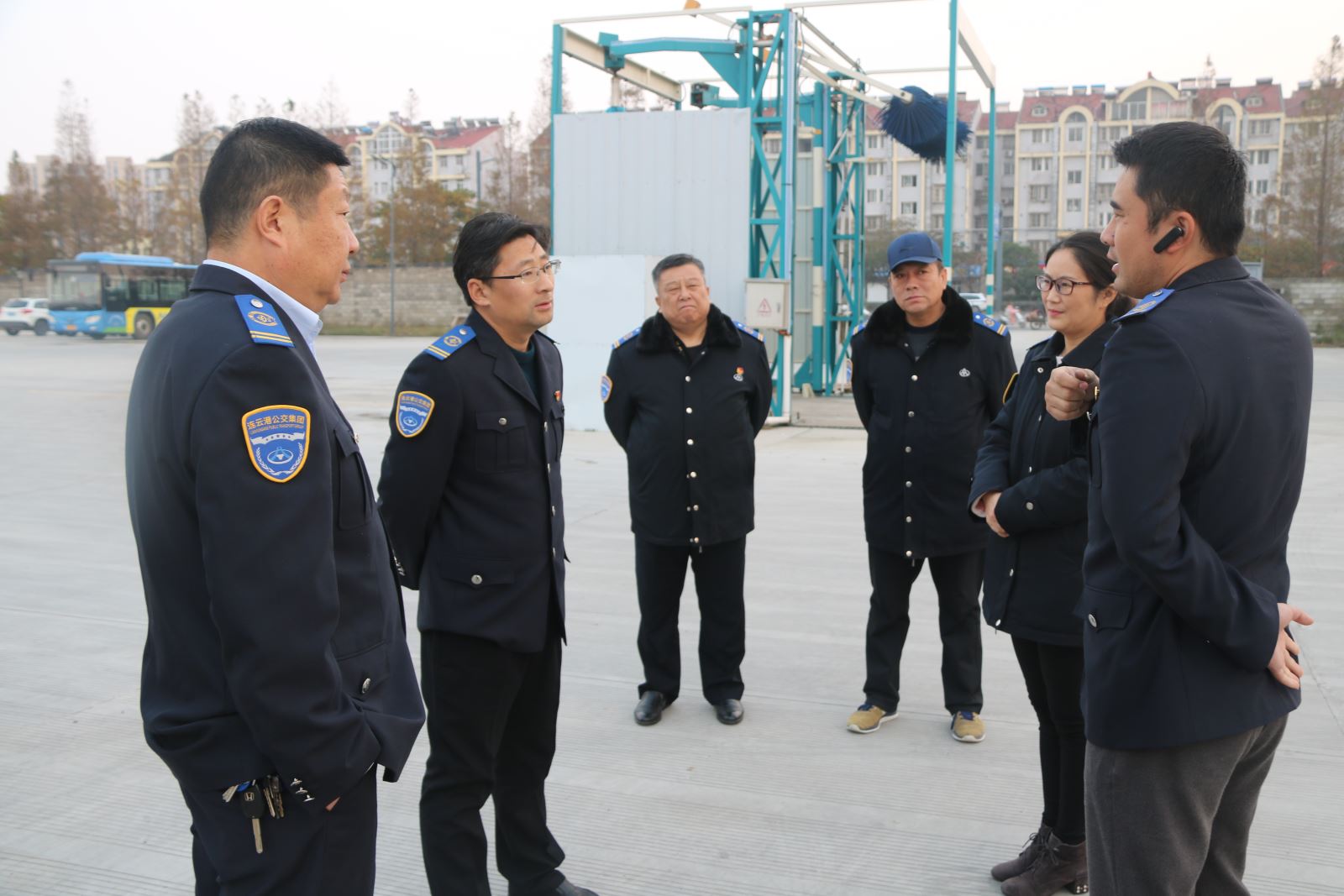 公交集團督查指導(dǎo)權(quán)屬單位創(chuàng)文工作