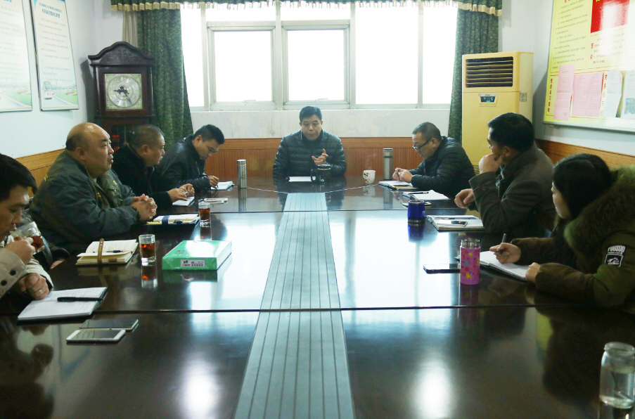 公交新浦公司召開公交50路開通前保障預(yù)備會(huì)