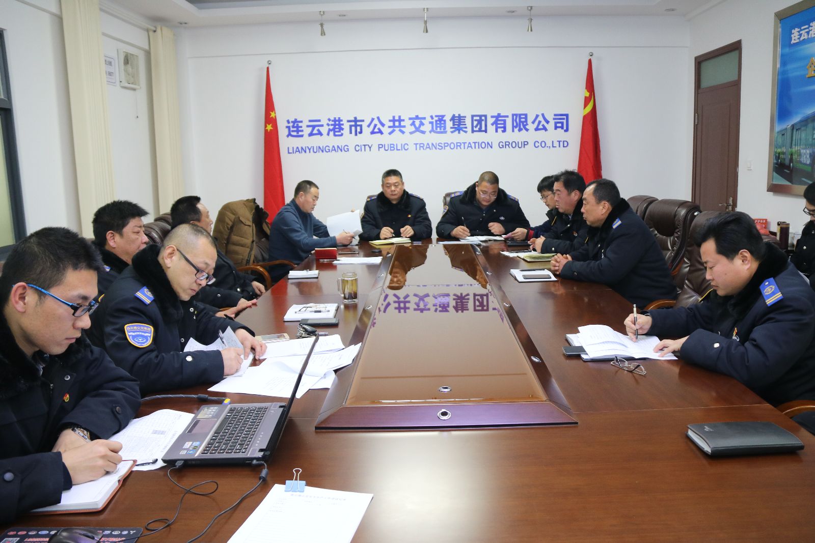 公交集團(tuán)開(kāi)展安全生產(chǎn)生產(chǎn)“事故隱患排查月”活動(dòng)