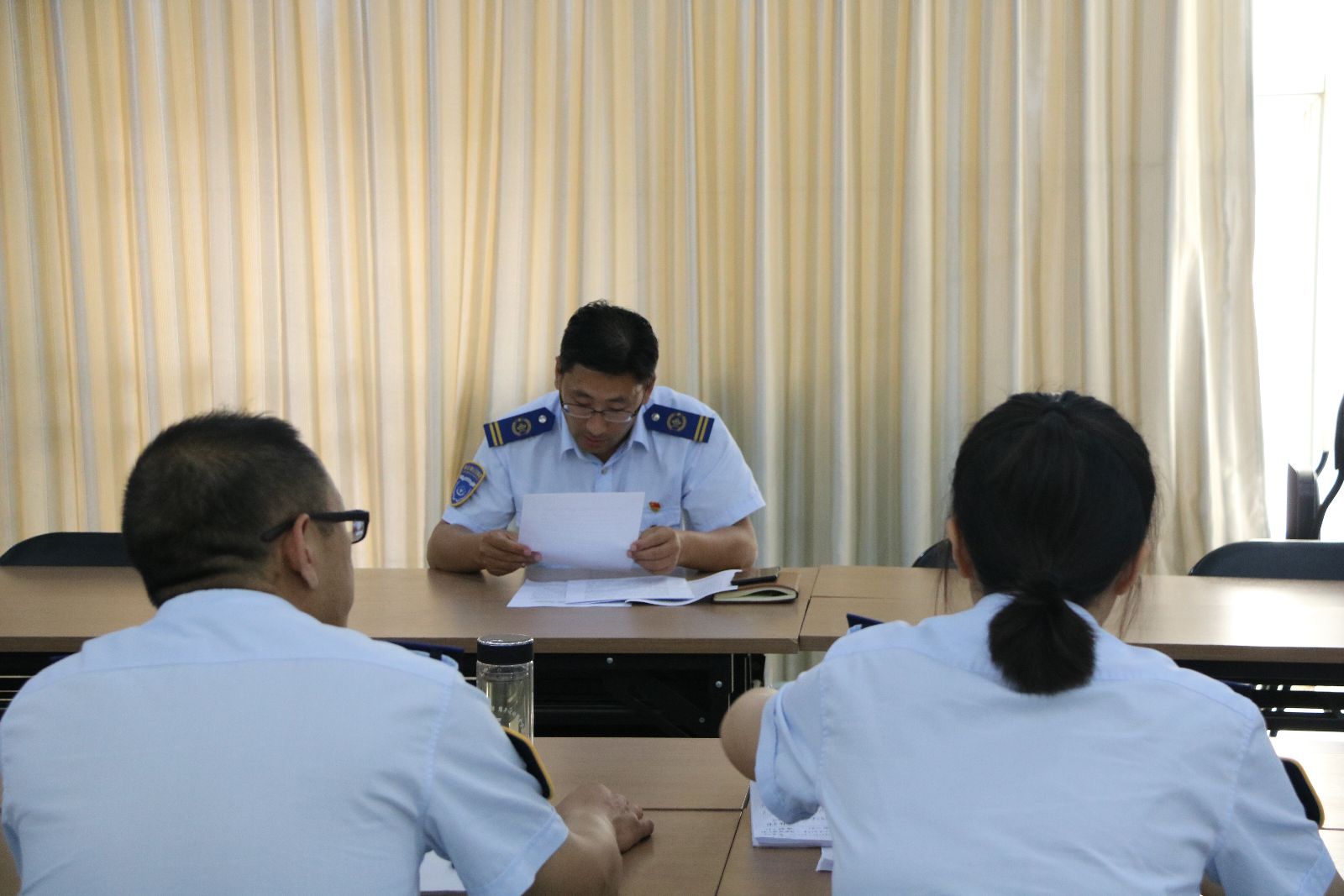 公交集團(tuán)機(jī)關(guān)黨總支開展專題組織生活會(huì)前期準(zhǔn)備工作