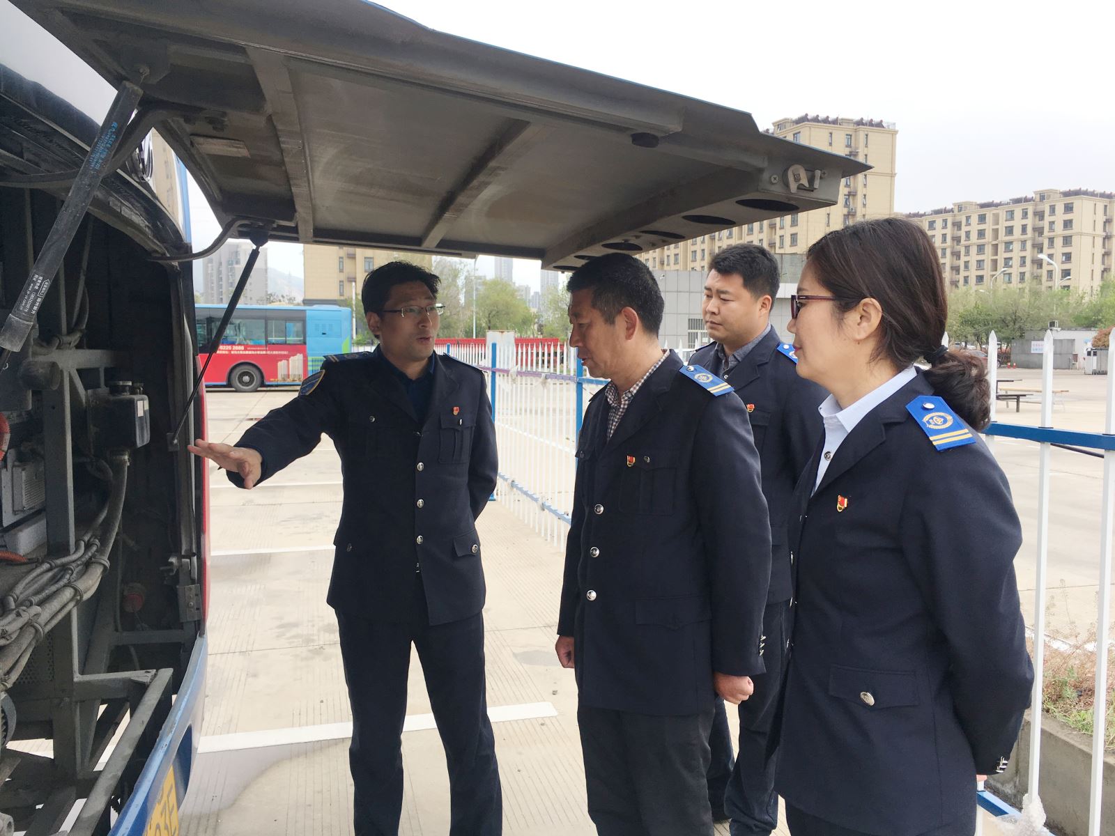 公交集團(tuán)紀(jì)委開展安全生產(chǎn)大排查、大整治專項(xiàng)督查工作